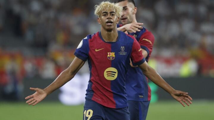 Barcelona's Spanish forward #19 Lamine Yamal gestures during their Spanish Cup, Copa del Rey (King's Cup) final football match in Seville on April 26, 2025.